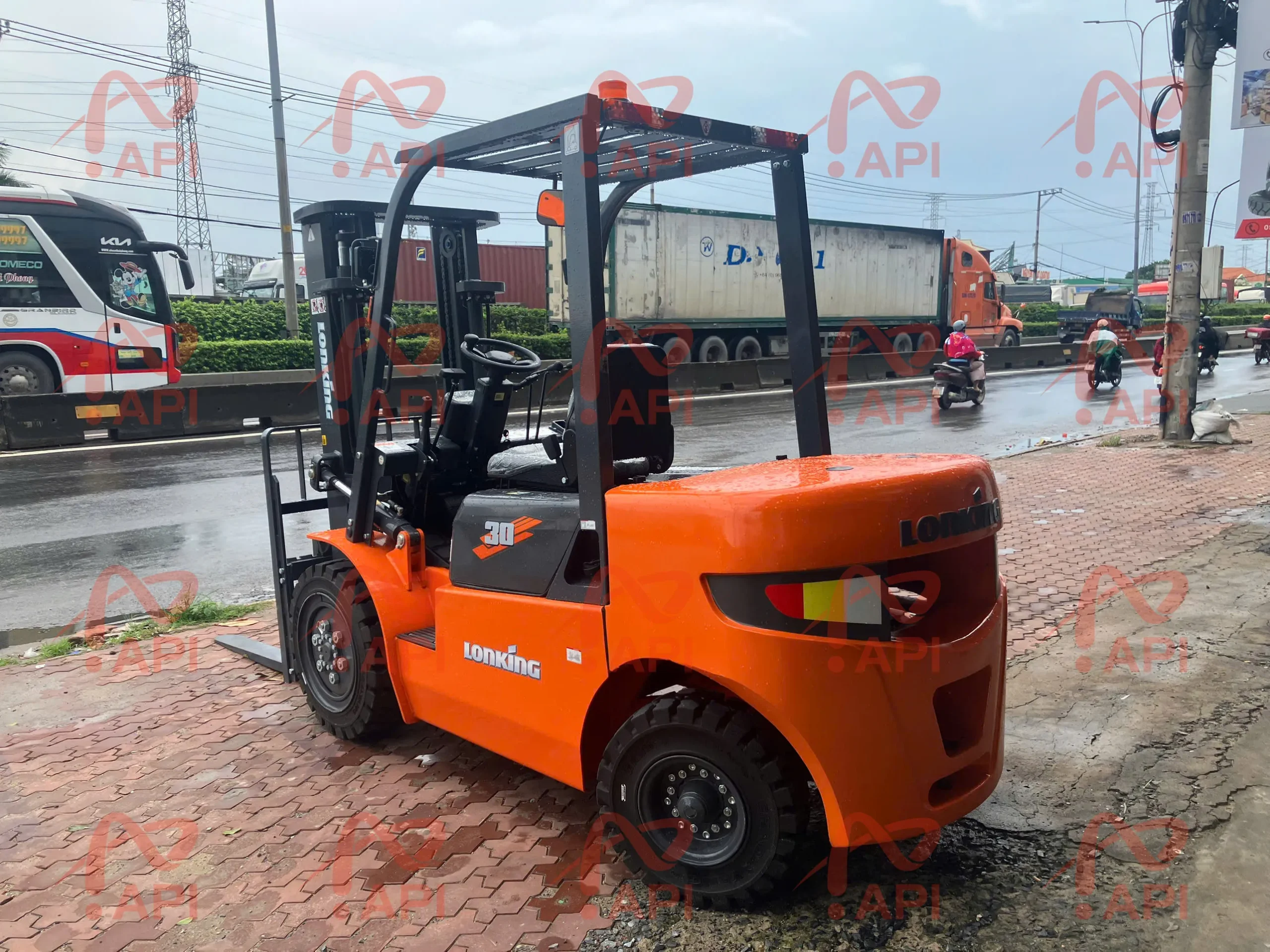 Xe nâng dầu Lonking 3 tấn–FD30T-3