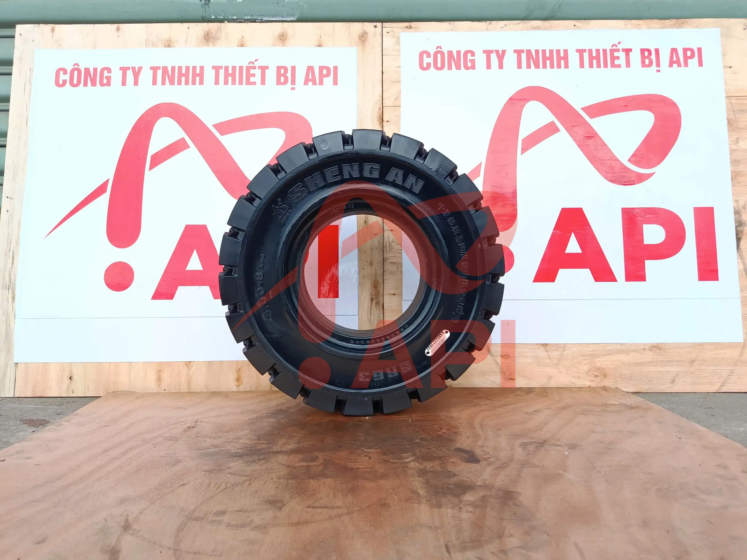 lop-dac-xe-nang-500-8-shengan-1