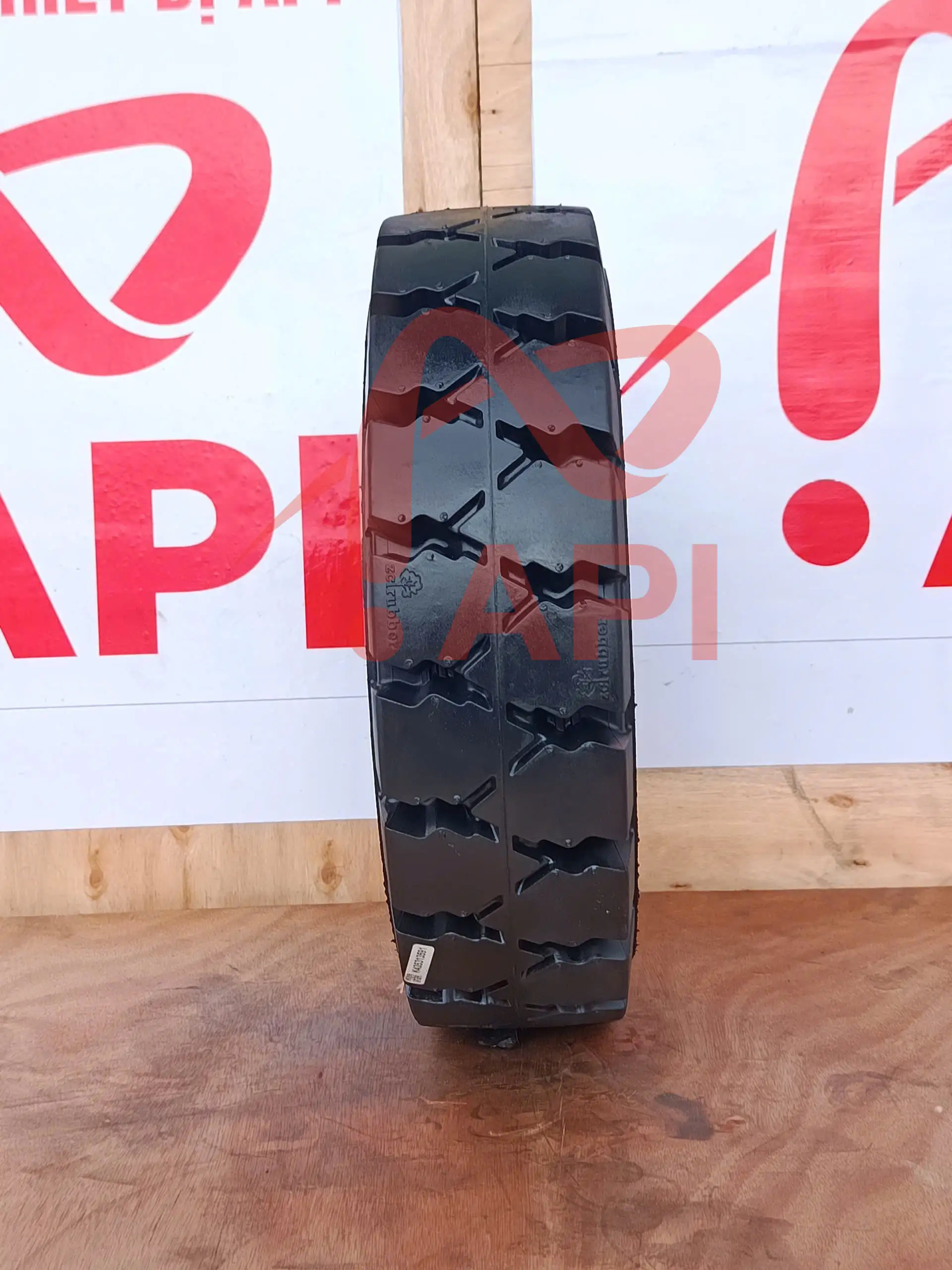 lop-dac-xe-nang-500-8-shengan-2