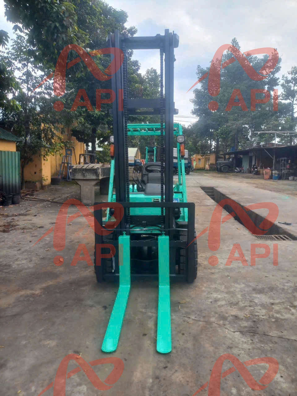 xe-nang-dau-cu-mitsubishi-35-tan-fd35ad-2