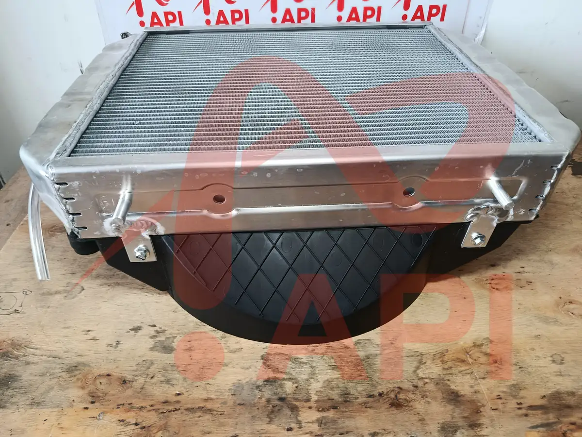 ket-nuoc-lam-mat-xe-nang-longking-2