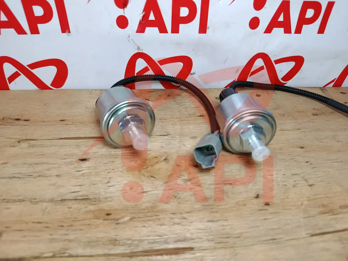 cam-bien-chan-phanh-3