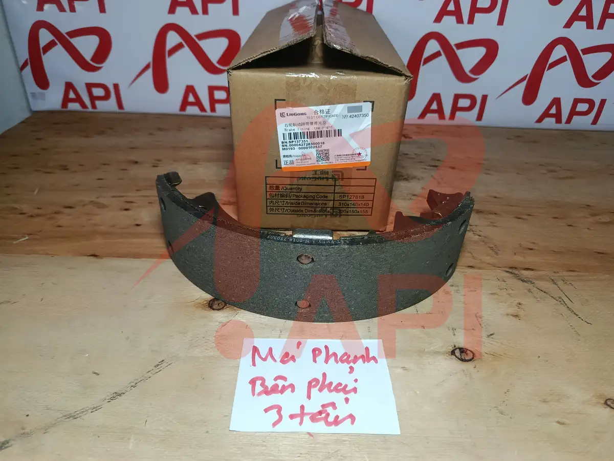 Má phanh bên phải xe nâng 3 tấn LiuGong kèm ghi chú