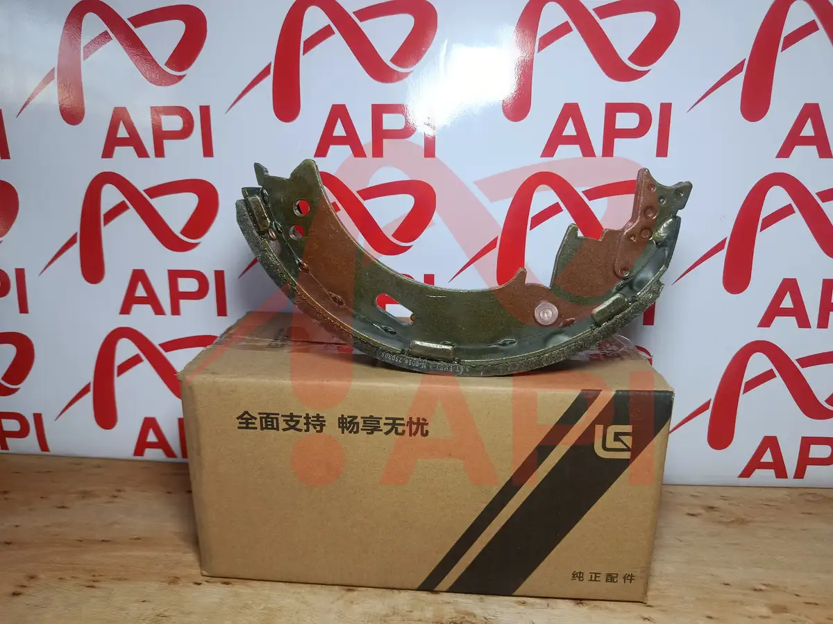 Má phanh bên phải xe nâng 3 tấn LiuGong kèm hộp