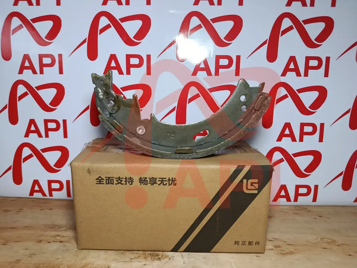 Má phanh bên trái xe nâng 3 tấn LiuGong kèm hộp