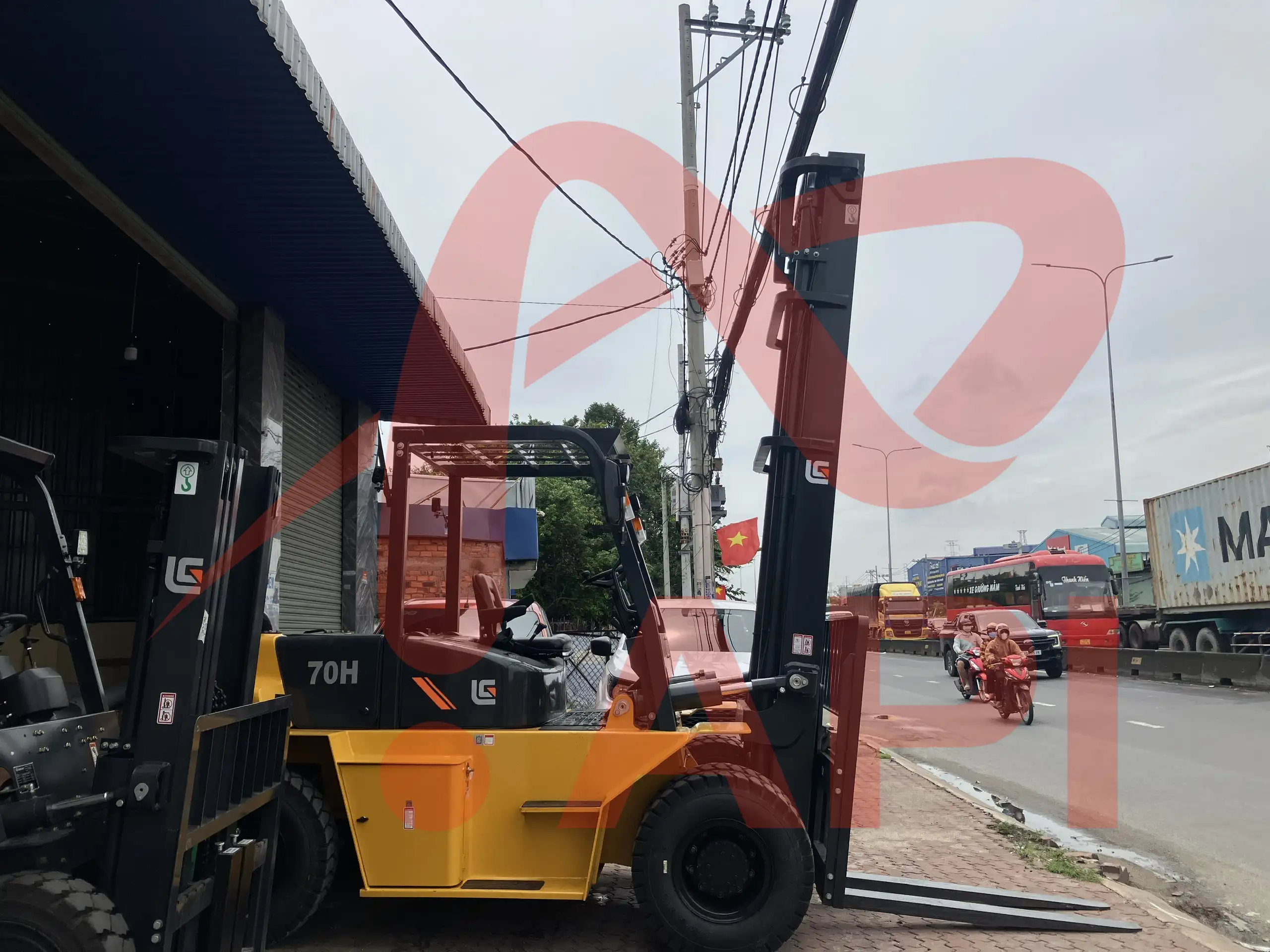 xe-nang-dau-7-tan-liugong-CLG2070H-3