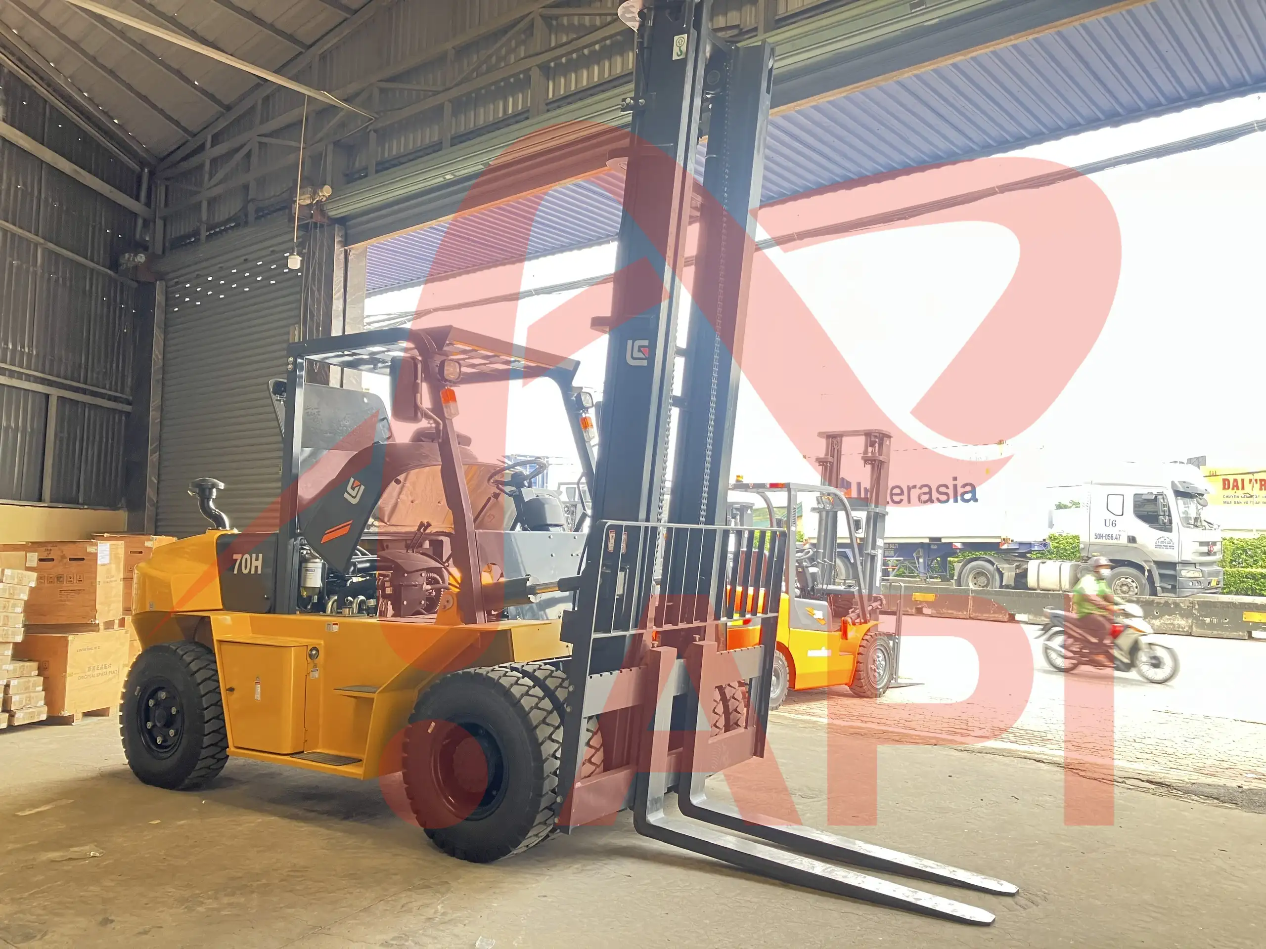 xe-nang-dau-7-tan-liugong-CLG2070H-5