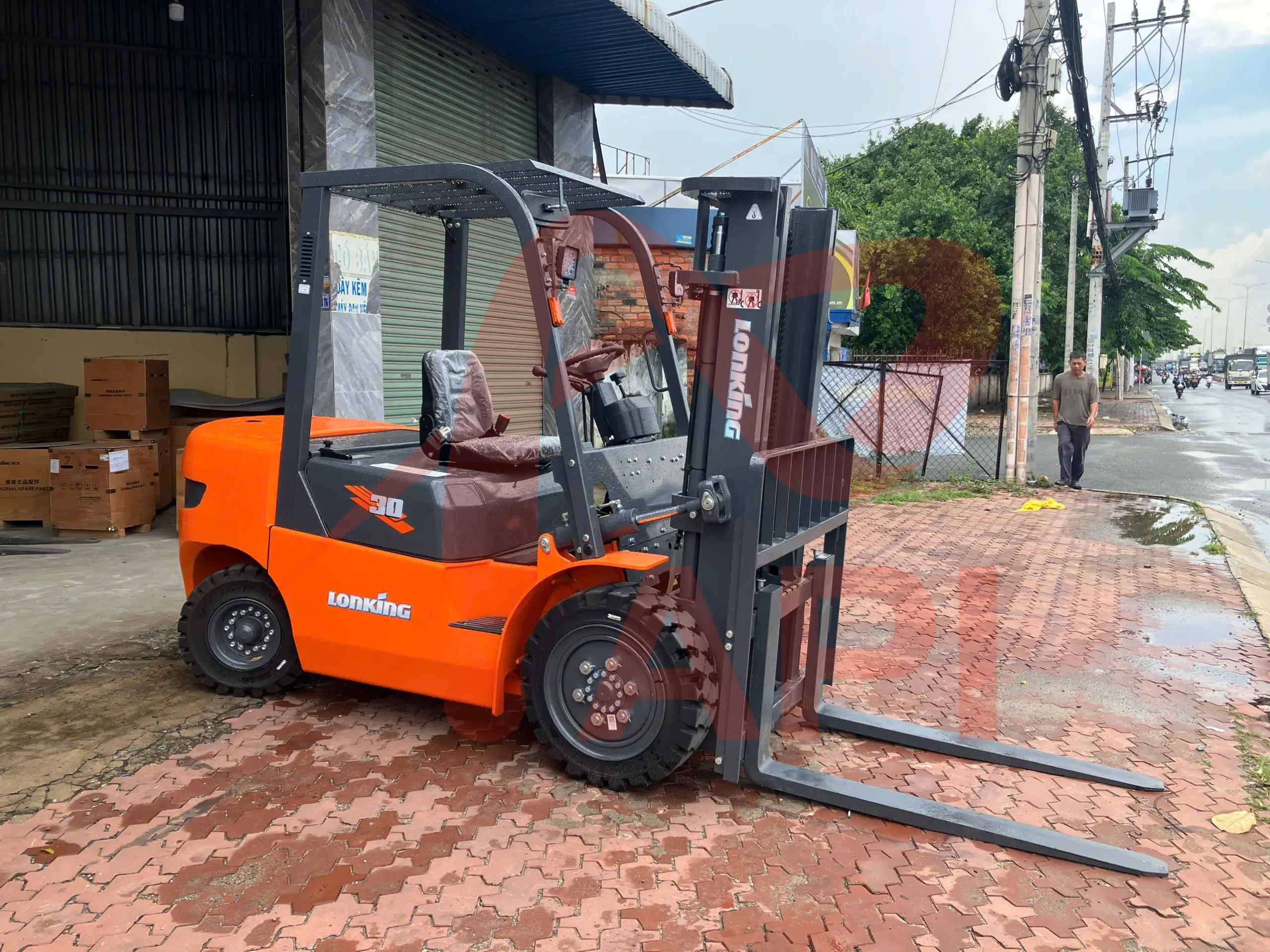 xe-nang-dau-lonking-3-tan-fd30t-2