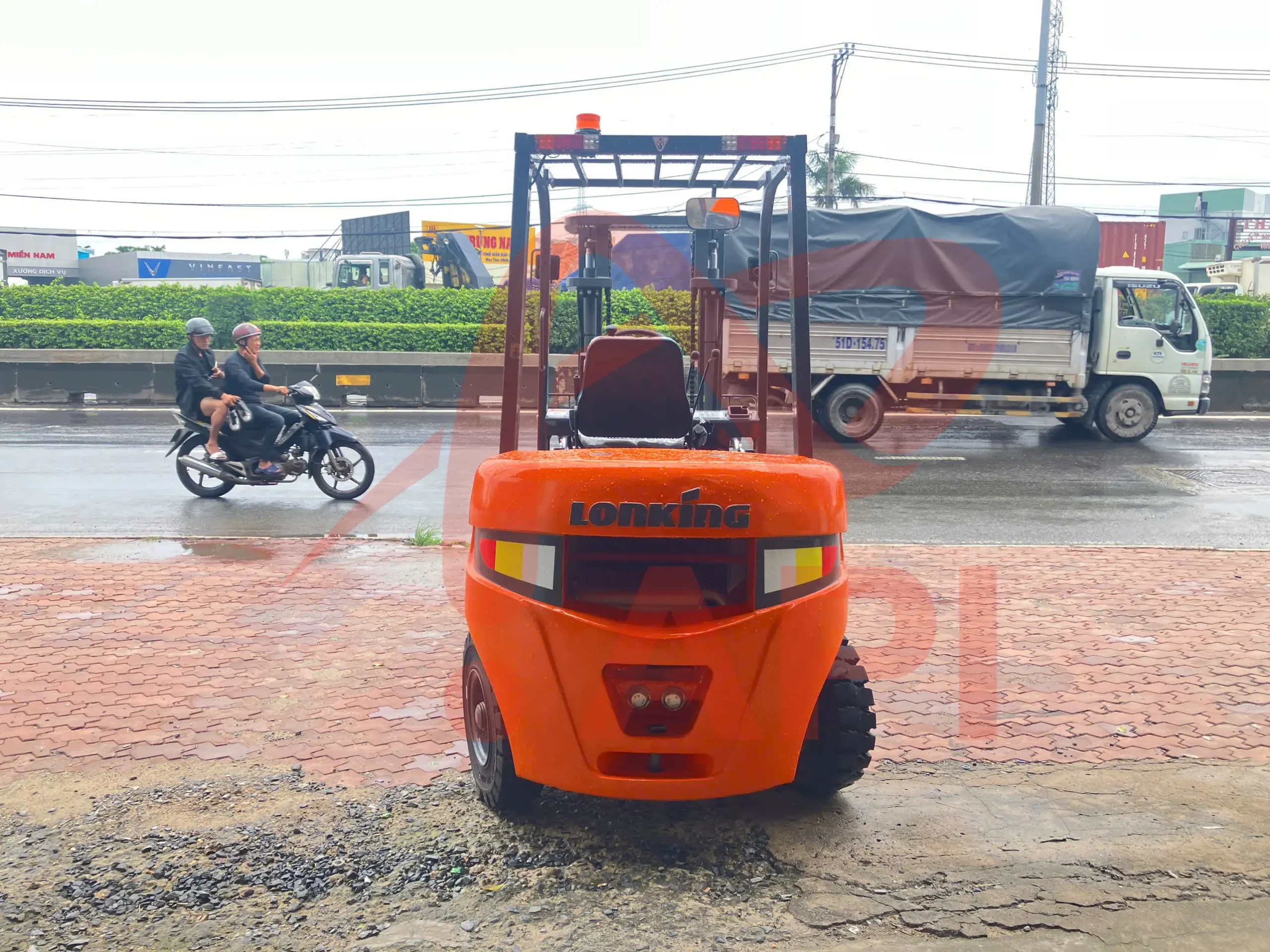 xe-nang-dau-lonking-3-tan-fd30t-3