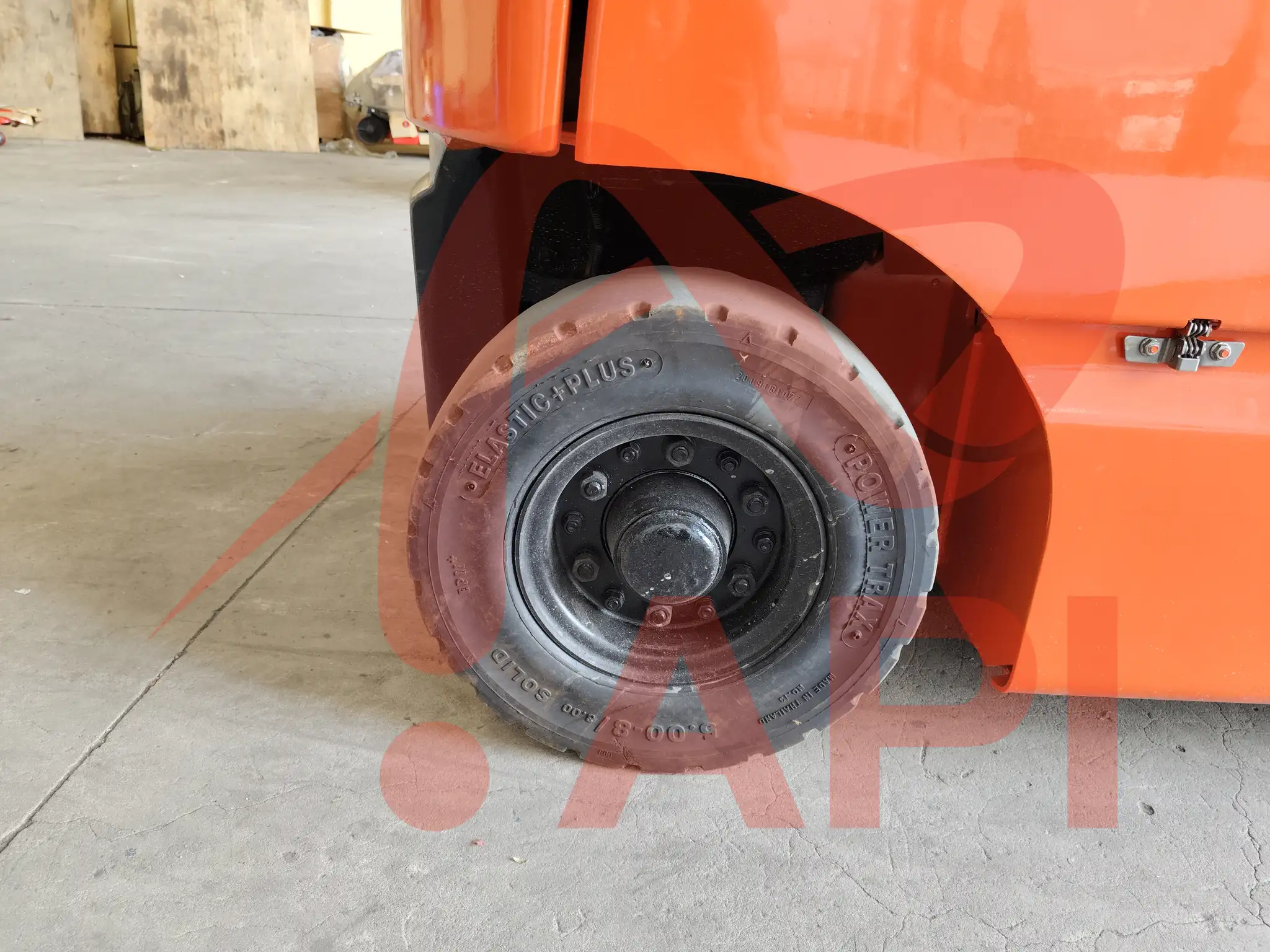xe-nang-dien-cu-1-5-tan-toyota-7FBH15-9