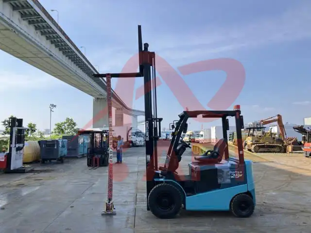xe-nang-dien-cu-2-5-tan-sumitomo-51fb25pxiii-5