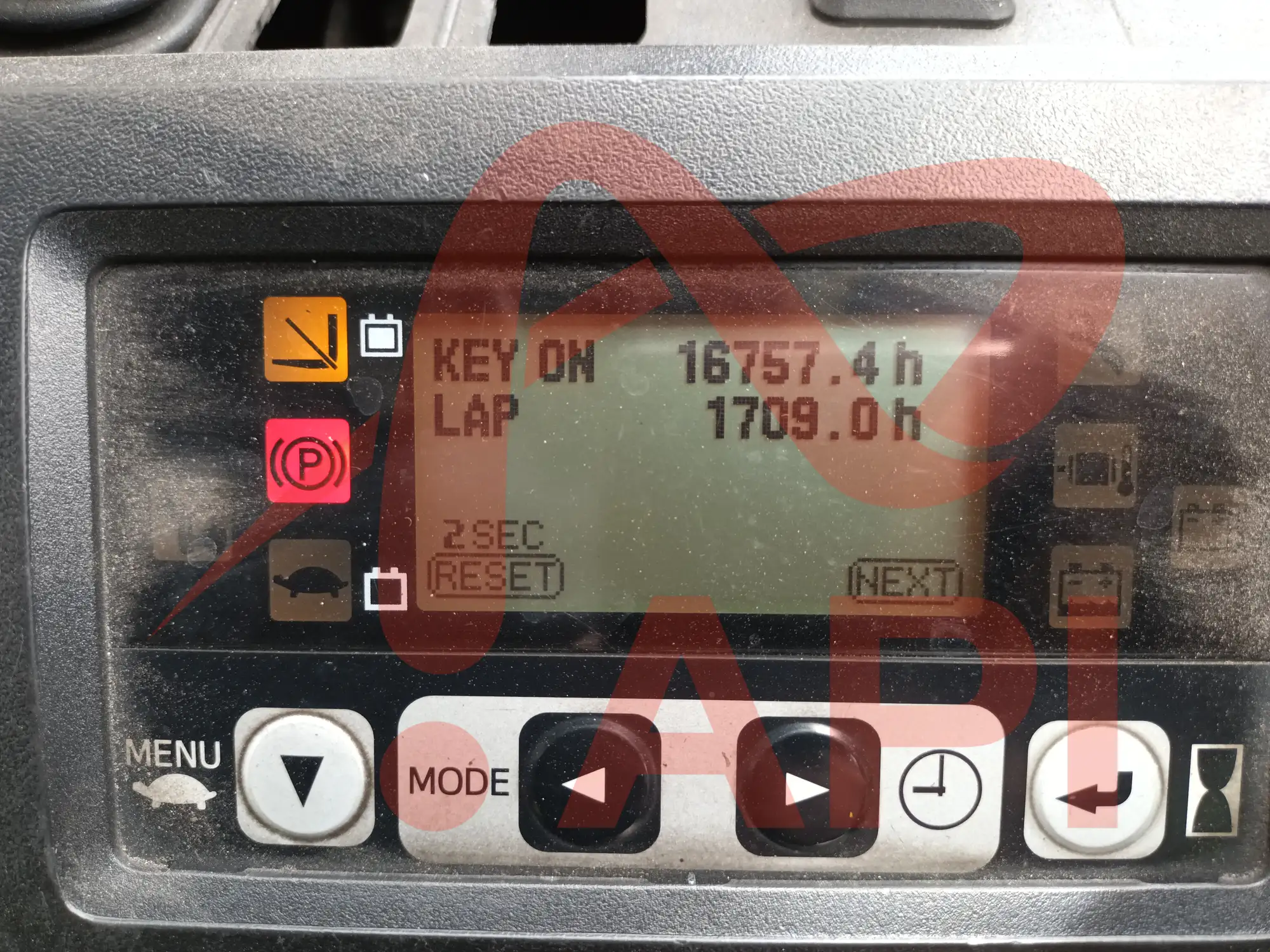xe-nang-dien-cu-2-5-tan-toyota-8fb25-0-8