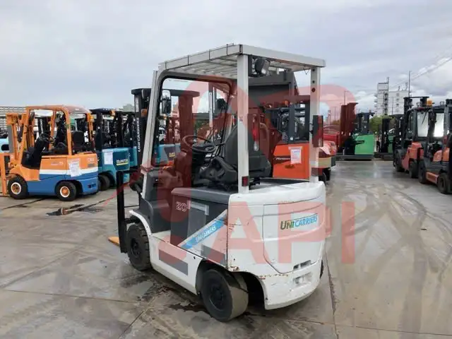 xe-nang-dien-cu-2-tan-unicarriers-fb20-8_2
