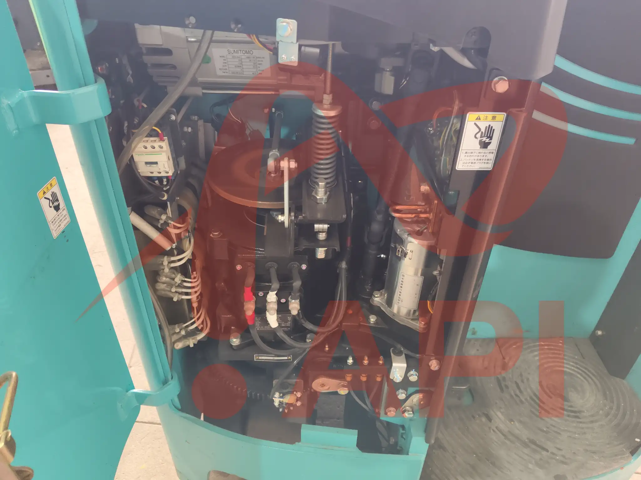 xe-nang-dien-dung-lai-cu-1-5-tan-sumitomo-61fbr15sjxii-7