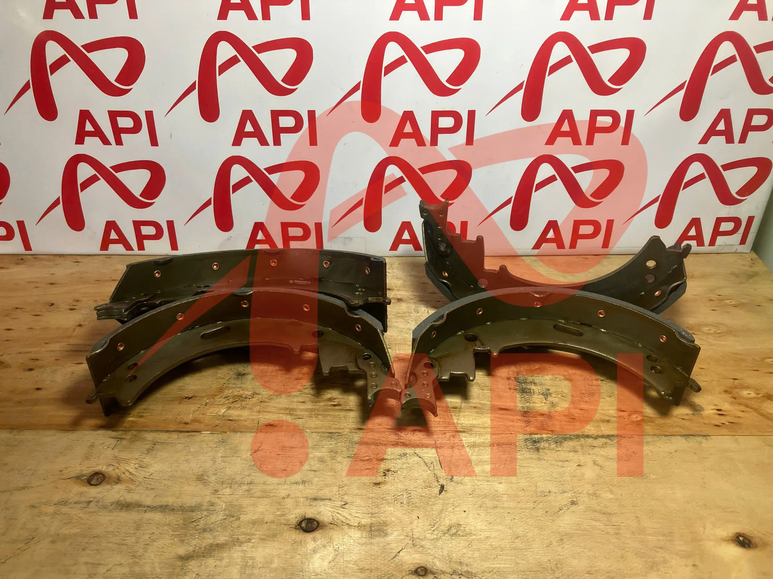 Má phanh xe nâng – Khi nào cần thay