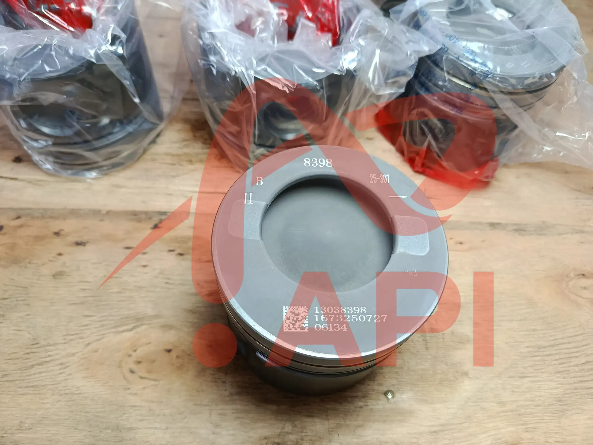 Piston động cơ Weichai WP6 xúc lật Lonking 60900008228 - mặt dưới