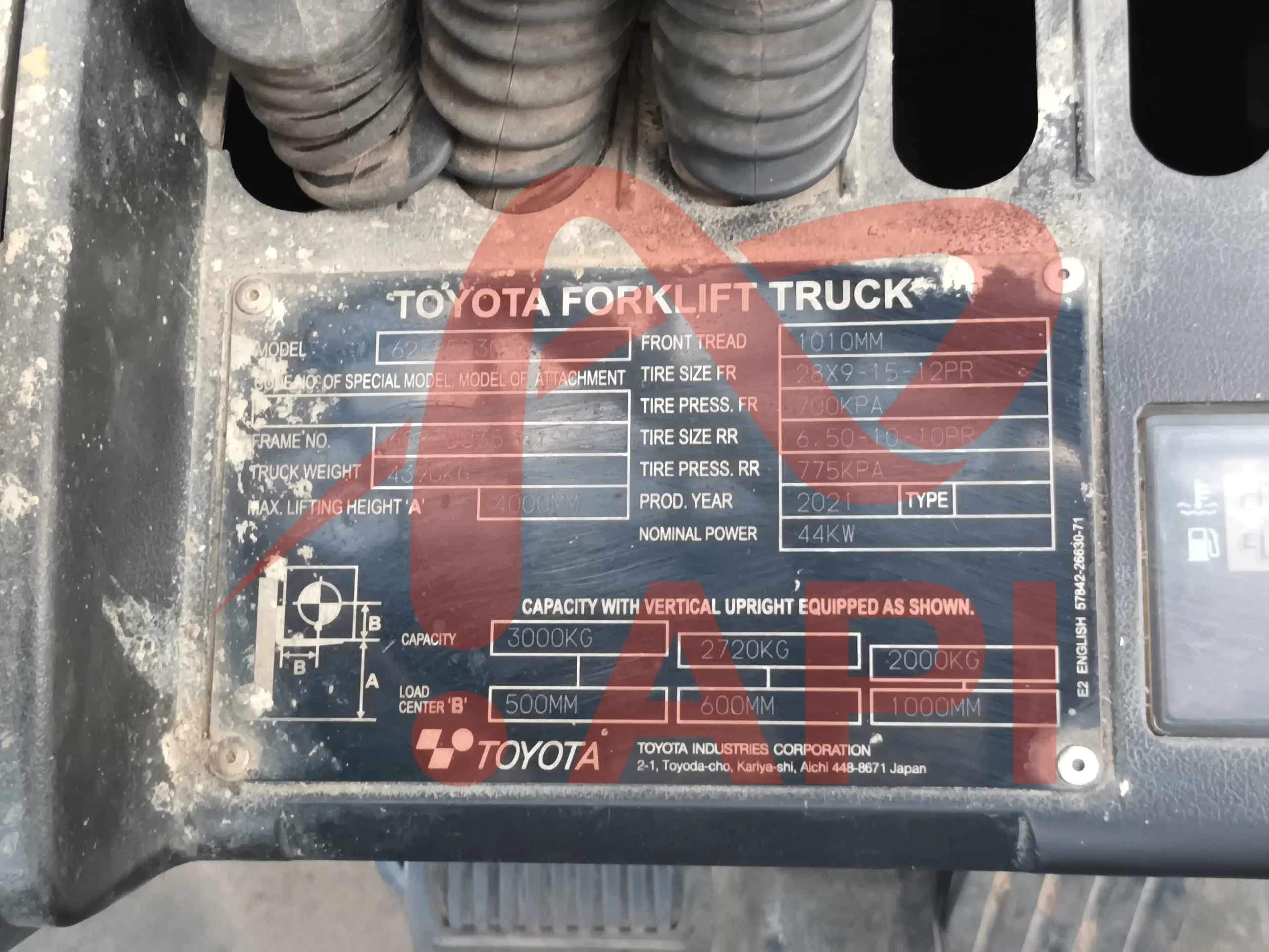 xe-nang-dau-cu-3-tan-toyota-62-8fd30-9
