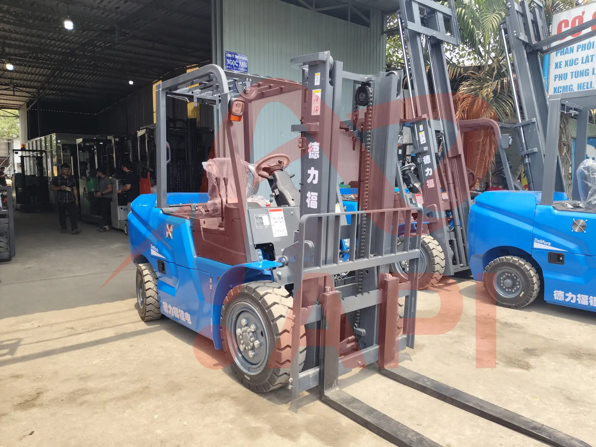 xe-nang-dien-3-tan-delifork-cpd30-2