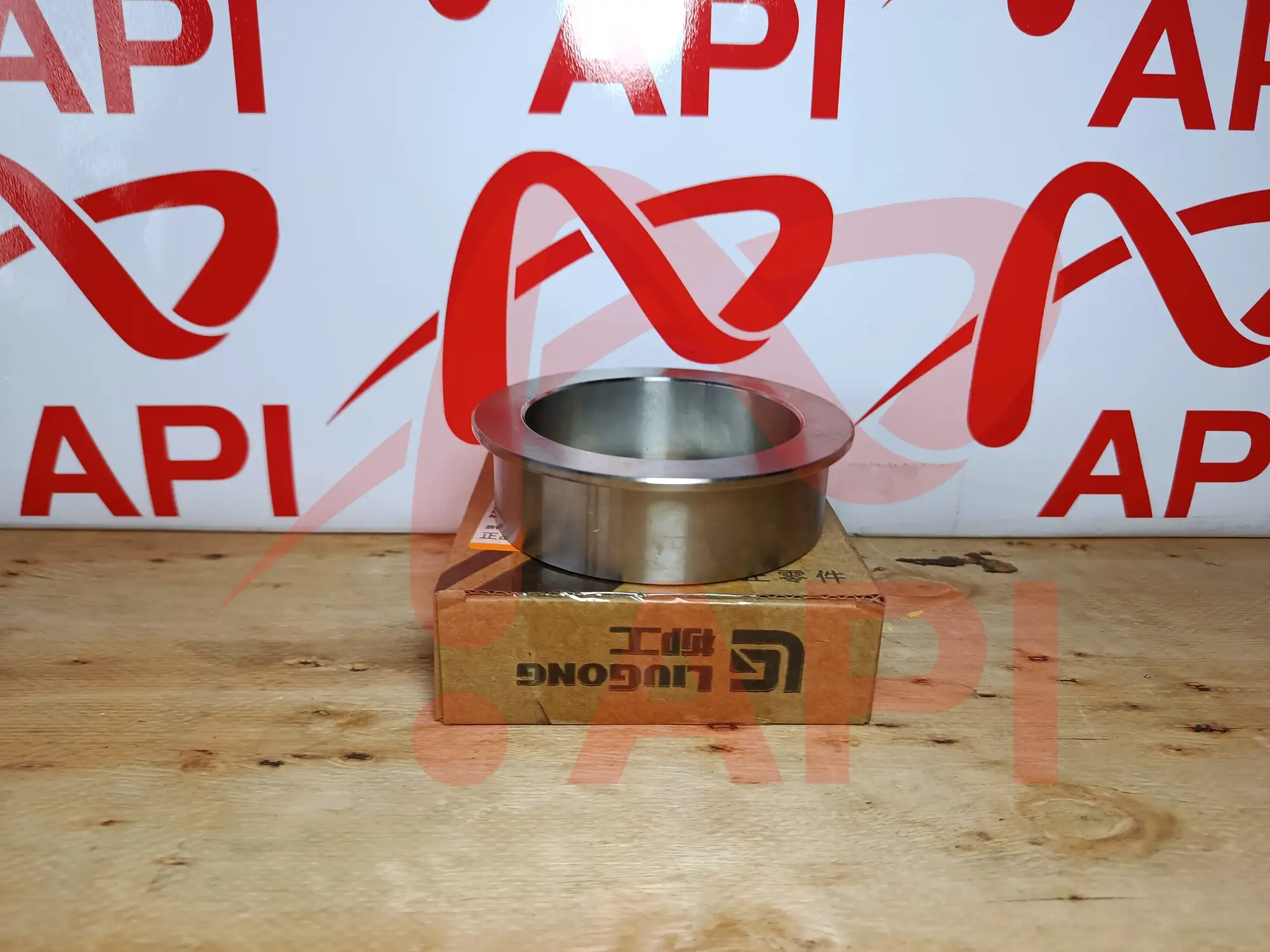 Bạc cách cần nối xe nâng LiuGong 55A9234 - chụp mặt ngang