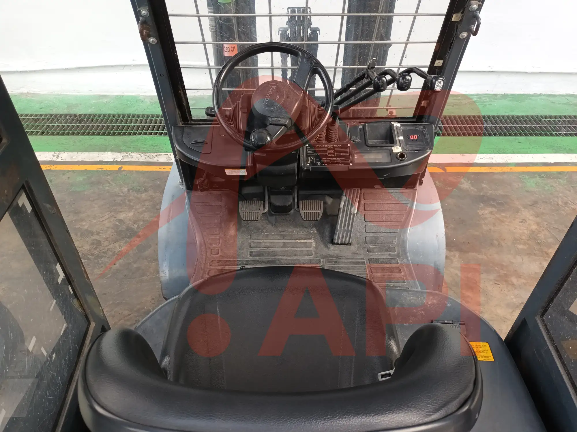 xe-nang-dau-cu-2-5-tan-toyota-62-8fd25-6