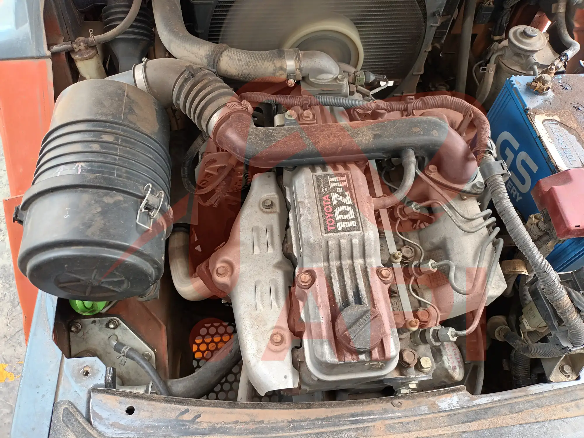 xe-nang-dau-cu-3-tan-toyota-8fd30-7