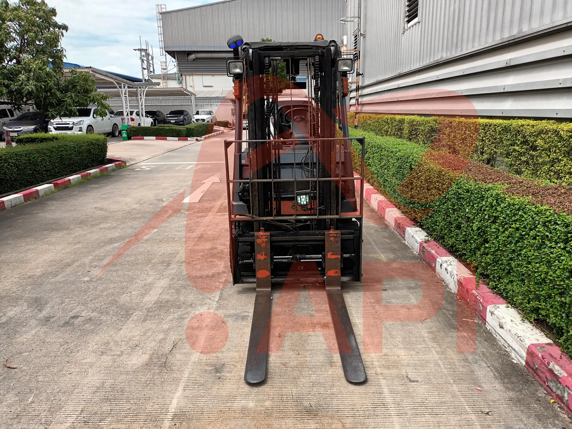 xe-nang-dien-cu-2-5-tan-toyota-8fb25-05-5