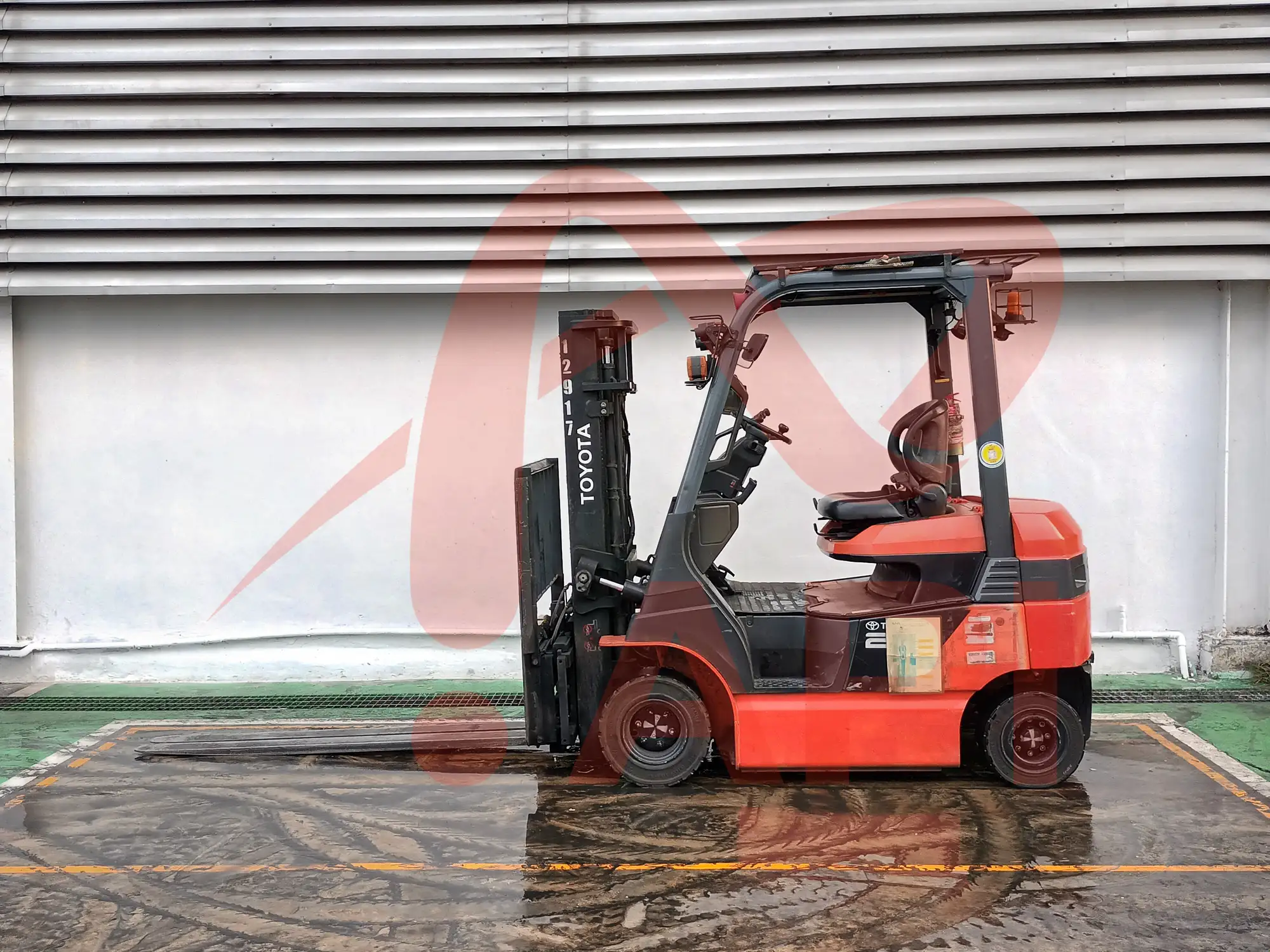Xe nâng điện cũ 2.5 tấn Toyota 8FB25 07