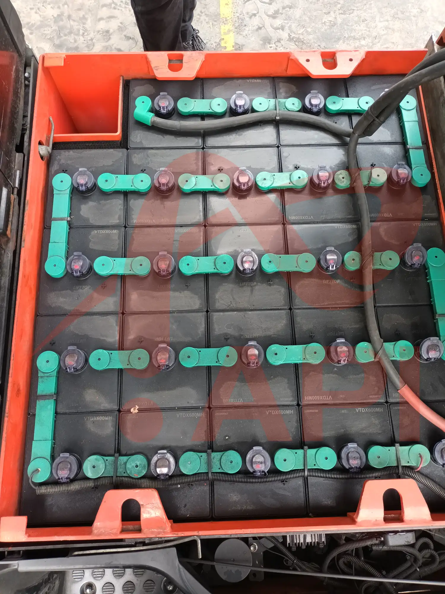 xe-nang-dien-cu-2-5-tan-toyota-8fb25-08-7