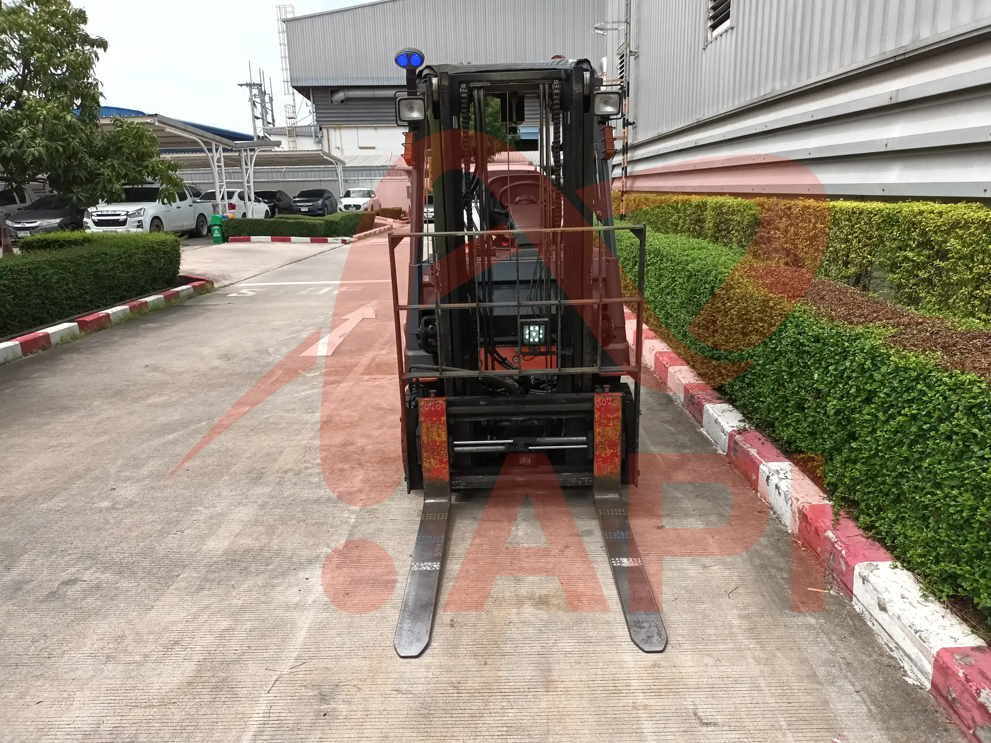 xe-nang-dien-cu-2-5-tan-toyota-8fb25-4-5