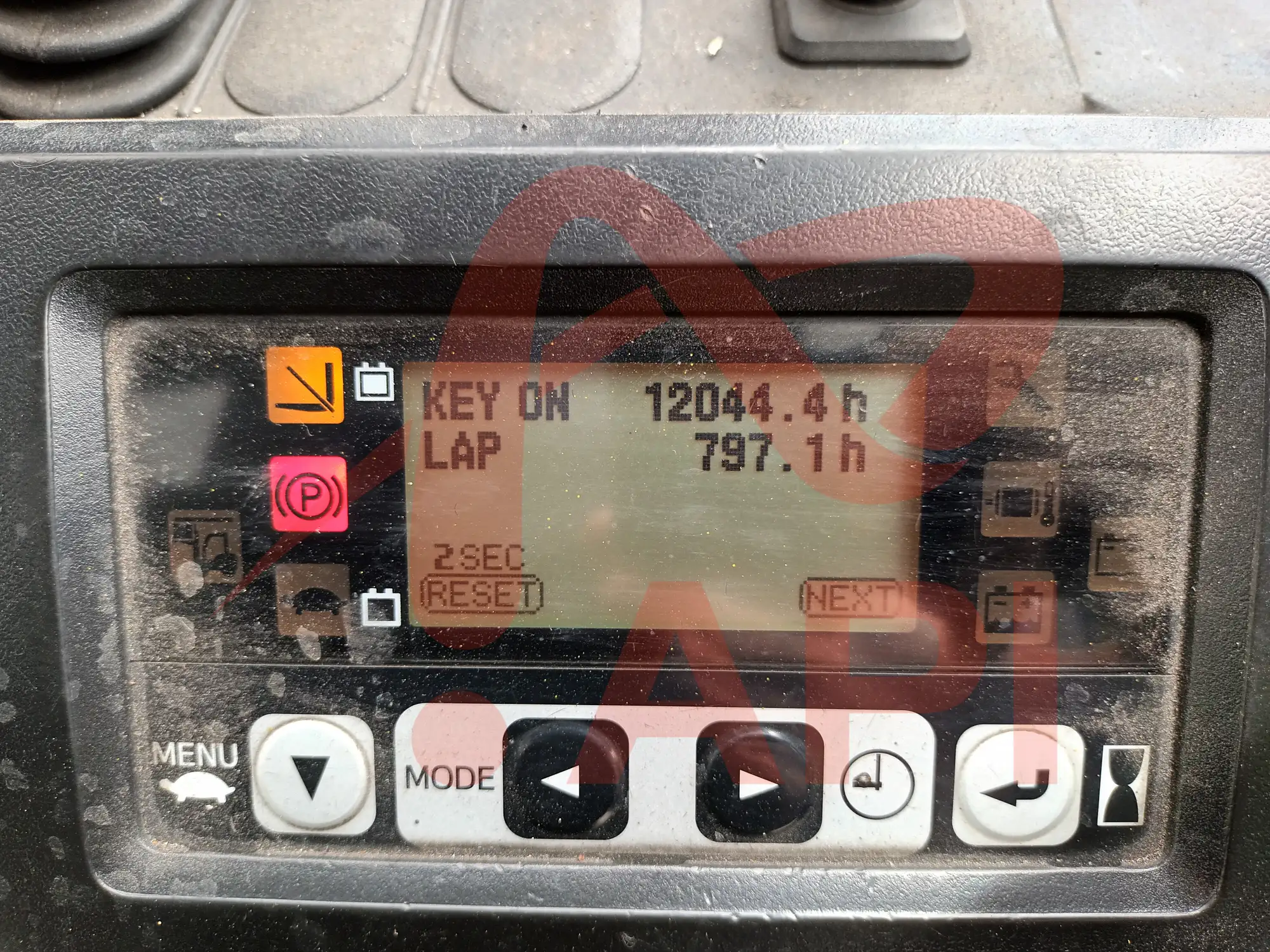xe-nang-dien-cu-2-5-tan-toyota-8fb25-4-8