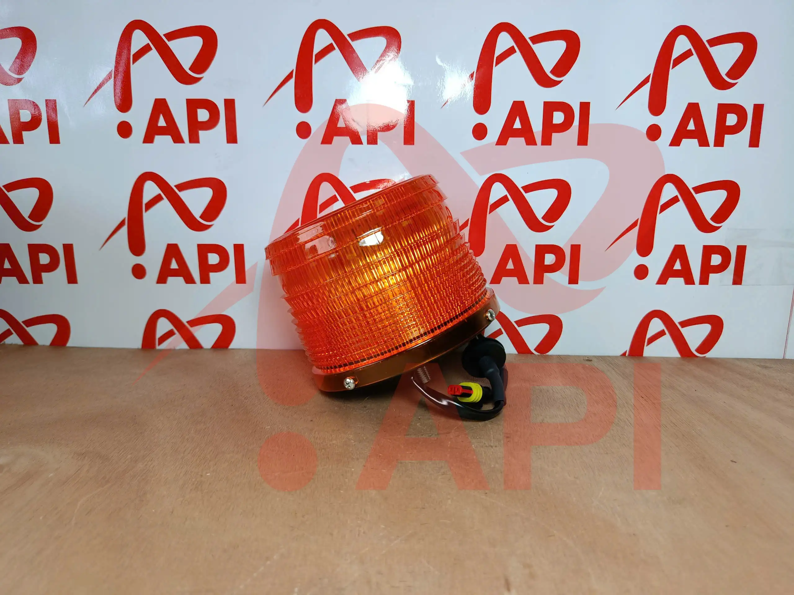 Đèn cảnh báo 60400000553 xúc lật Lonking CDM833 - tổng quan đèn