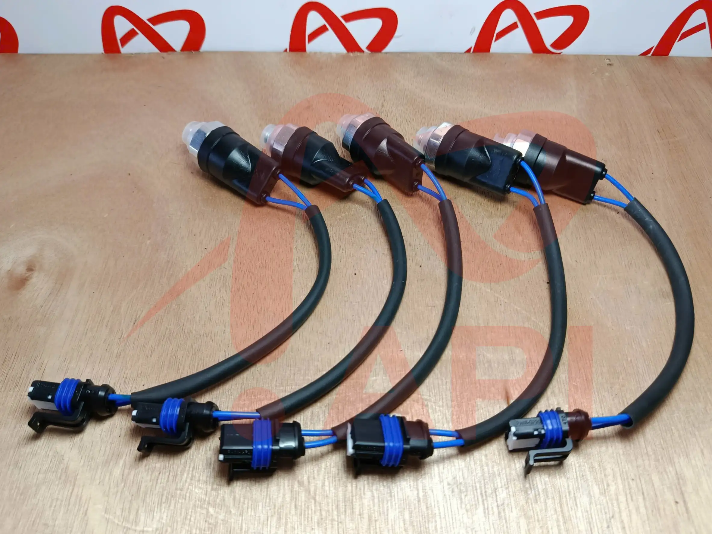 Công tắc áp suất điều hòa 011300006 xúc lật Lonking - giắc cắm